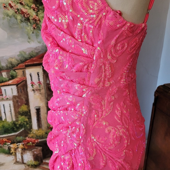 Barbie pink sequin formal gown Windsor Medium - Picture 8 of 11